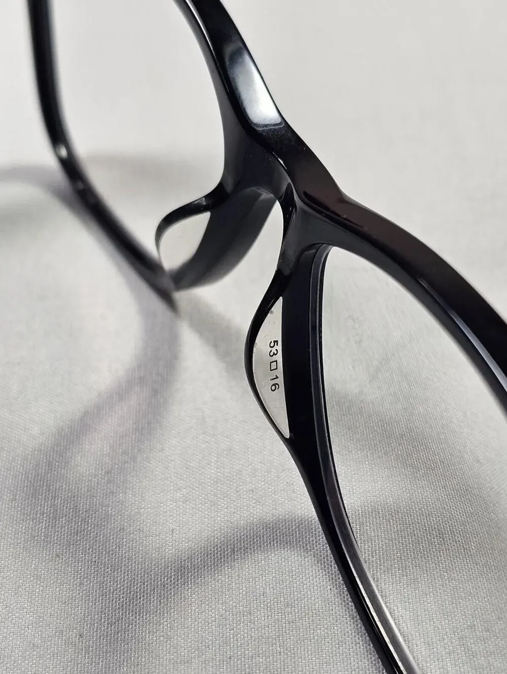 Carolina Herrera VHE771K Women's Glasses in Black / Ivory 53-16-135 With Case - Picture 3 of 10